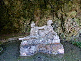 Grotto at Source by order of Napoleon 3rd