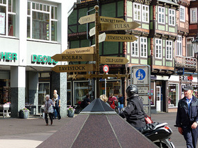 Twinning signs- Celle