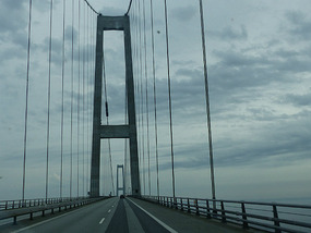 Main span 3rd longest in world
