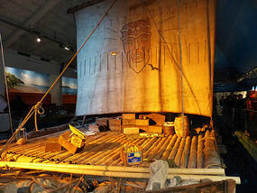 Kon-Tiki - balsa wood raft