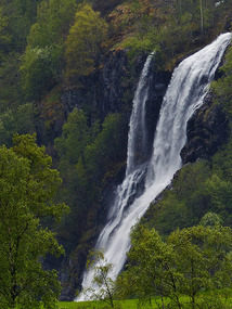 Waterfall on way - water everywhere
