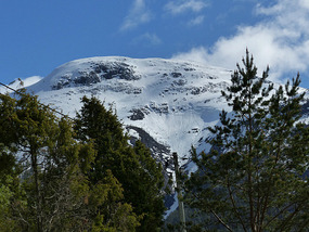 looking up left