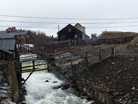 River by slag heaps