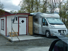 Norwegian drive-away awning!