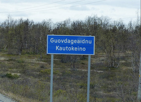 Sign in Norwegian and Sami
