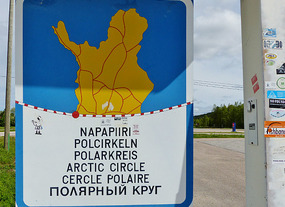 Lots of languages - not many people