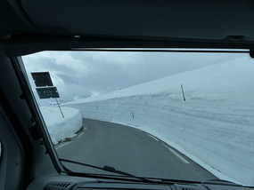Clear dry road