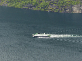 fast ferry
