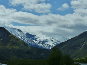On road 55 from Lom