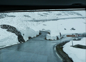 Toll road to view point
