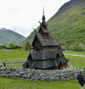 Borgrund stavkirke