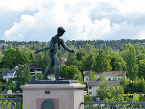 Statue on bridge