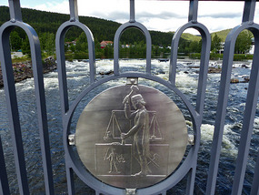'Silver' coins on bridge-kongsberg