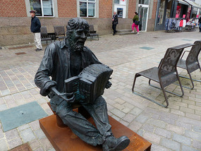 homeless statue