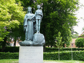 Ancient king and mother
