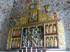 Wonderful altar -with burglar alarm