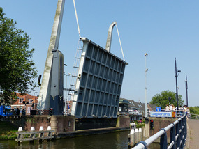 main bridge into city opens
