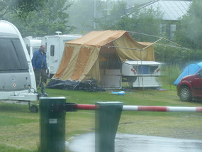 putting up trailer tent in pouring rain!