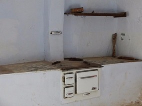 cave house  kitchen