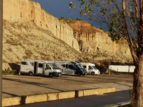 MH Aire at Arguedas in evening sun.   There were 8