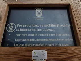 No charge to look at Cave houses