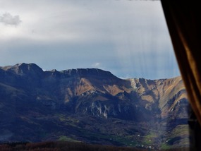 Sun - reflecting on window!