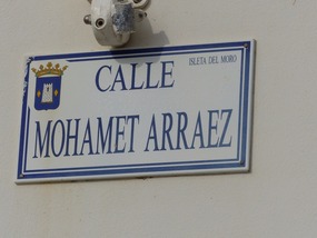 Showing Arab heritage