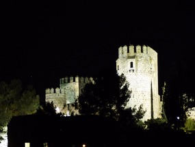 Floodlit building -Toledo