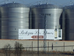 just a little bodega........