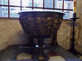 Cathedral Font