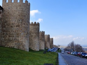 Walls above MH Aire