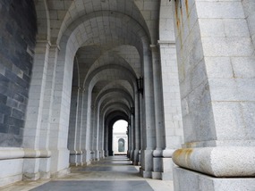 Colonade at side of entrance to Basilica