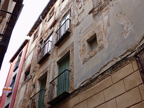 Wall decoration in poor repair