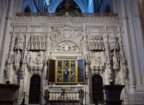 Amazing stonework by Gil de Siloe