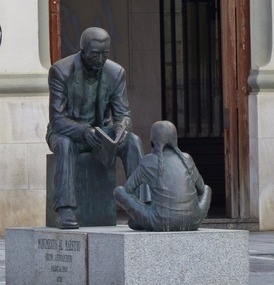Statue in Cathedral square