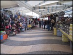 Italy - Lakeside vendors