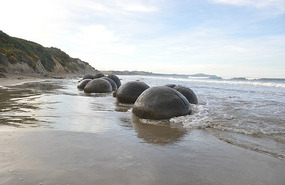 Moeraki Boulders