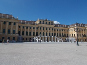 Schonburnn Palace