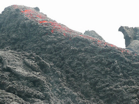 Close-up of the actively flowing lava