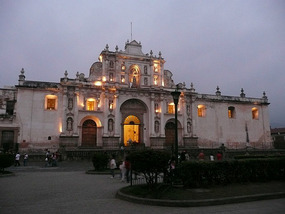 The central church near Parque Central at dusk