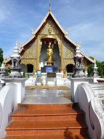Wat Ched Luang