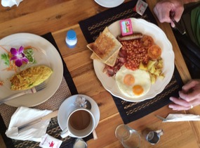 Breakfast 