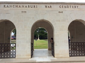 Entrance to cemetery 