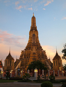 Wat Arun at sunset