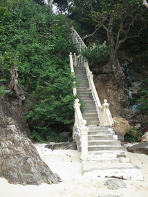 kapas: climbing beaches
