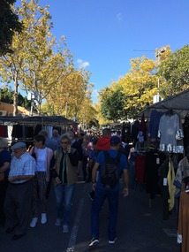MARKET