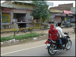 On the road to Fatehpur Sikri II