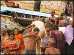 Ritual ablutions - Dashashwamedh Ghat