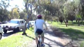 Riding to Adelaide Zoo - approaching CBD (video)