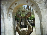 David Played Harp